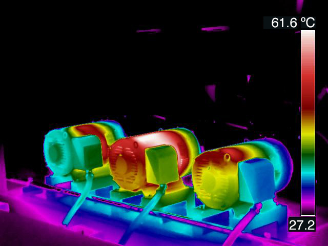 FLIR 1-TOUCH LEVEL/SPAN 
Gebruiksvriendelijk en grotere nauwkeurigheid en contrast 
van het warmtebeeld